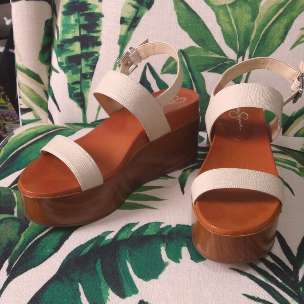 Jessica Simpson "Crystil"